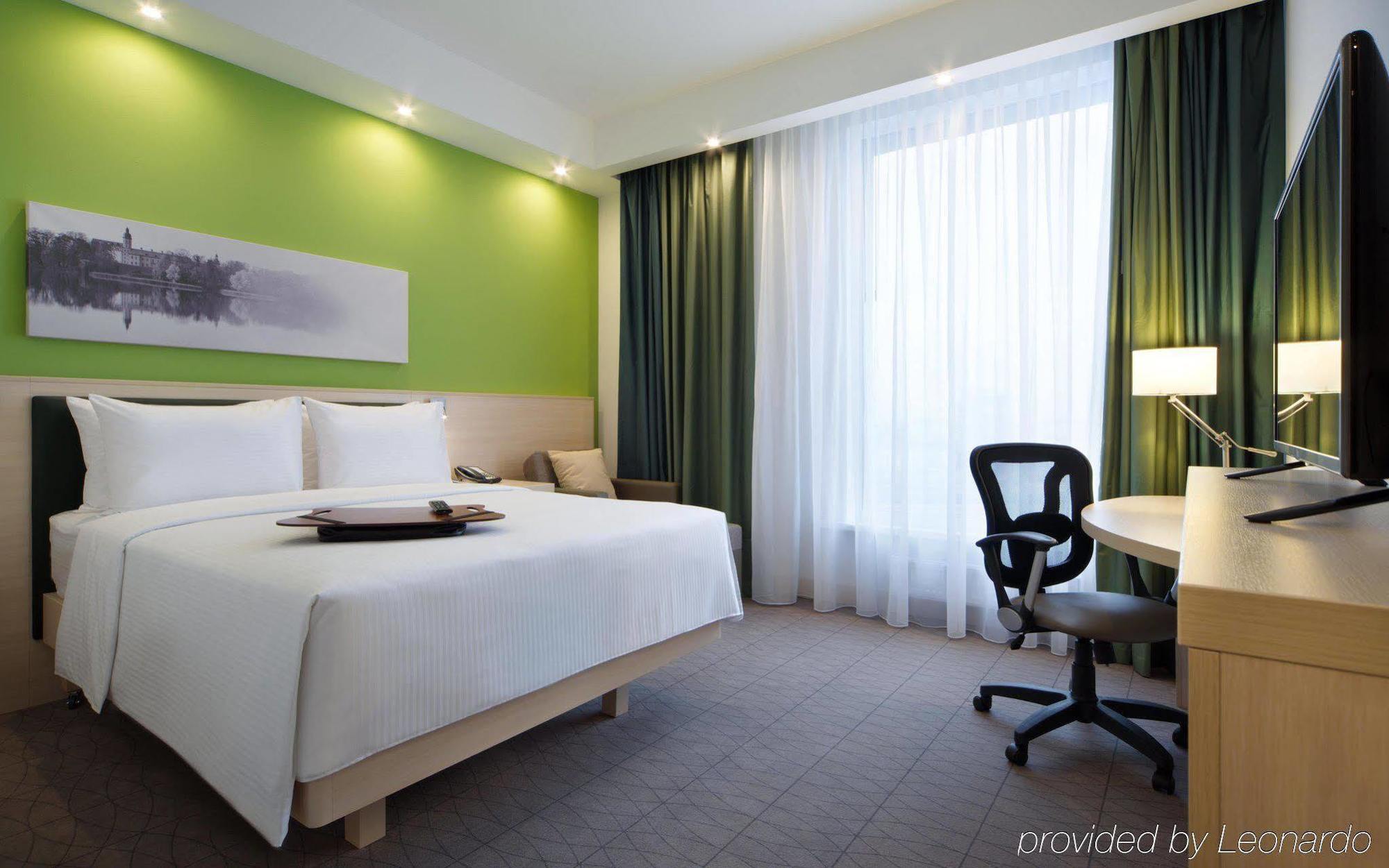 Hampton By Hilton Minsk City Centre Εξωτερικό φωτογραφία