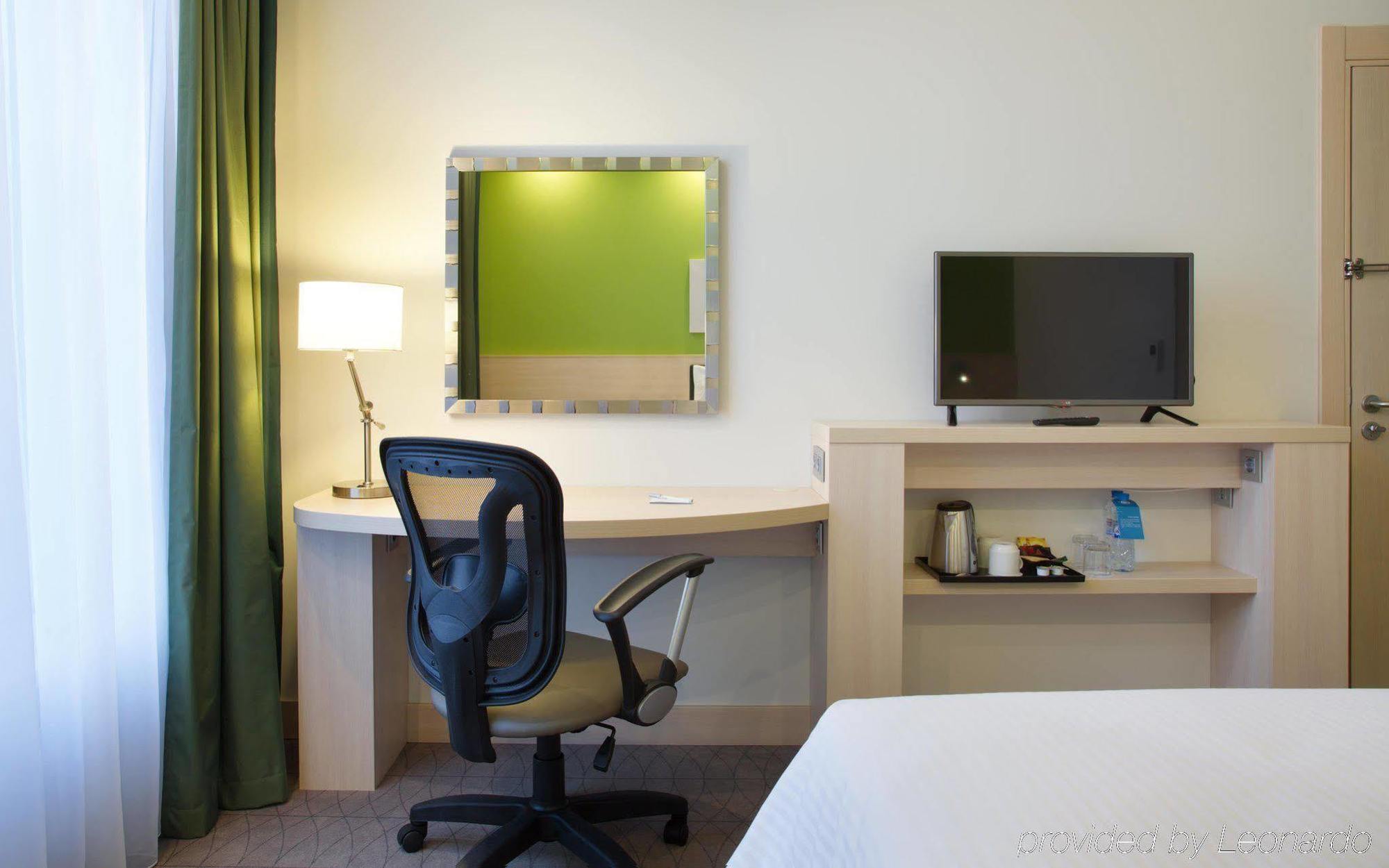 Hampton By Hilton Minsk City Centre Εξωτερικό φωτογραφία