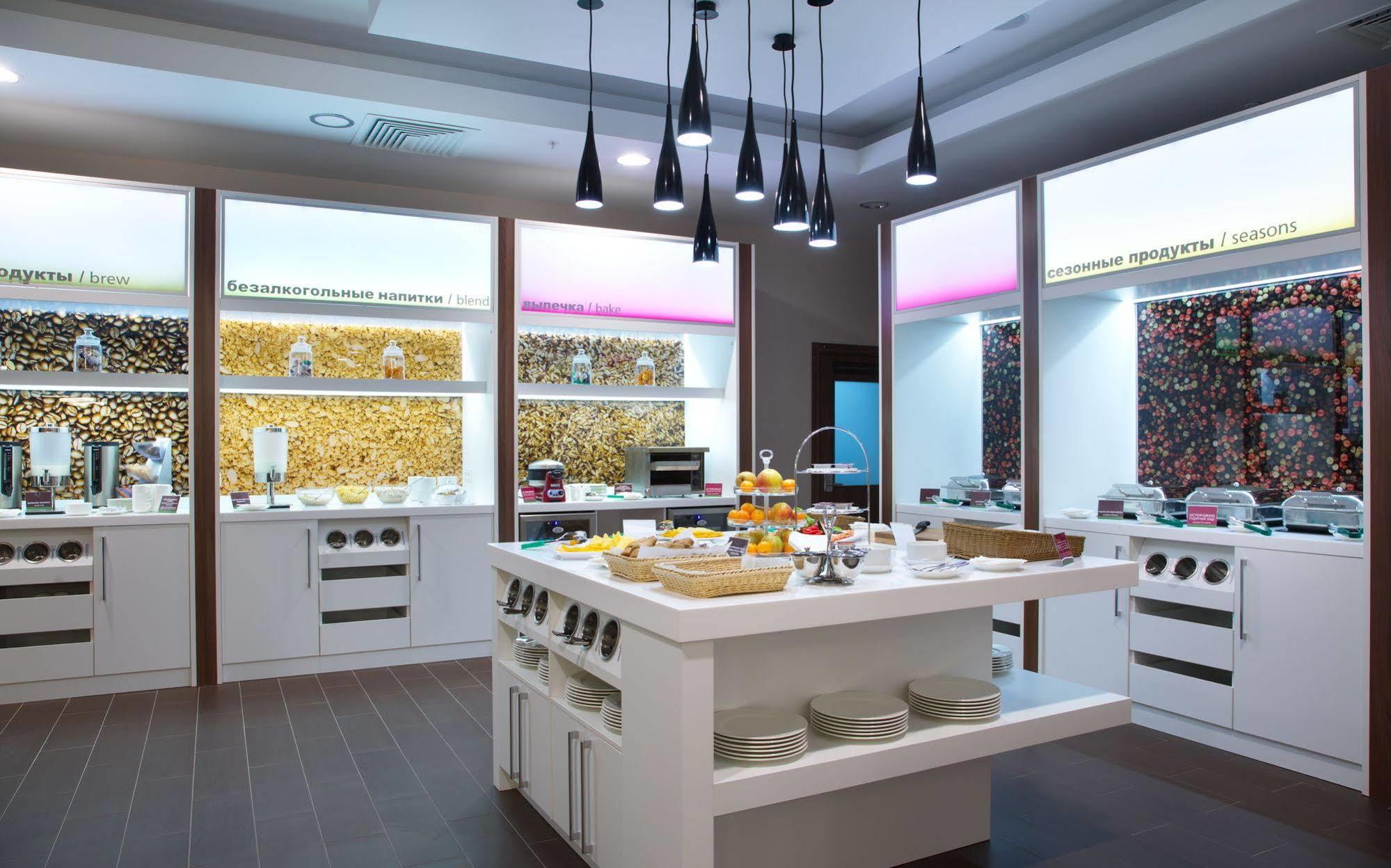 Hampton By Hilton Minsk City Centre Εξωτερικό φωτογραφία